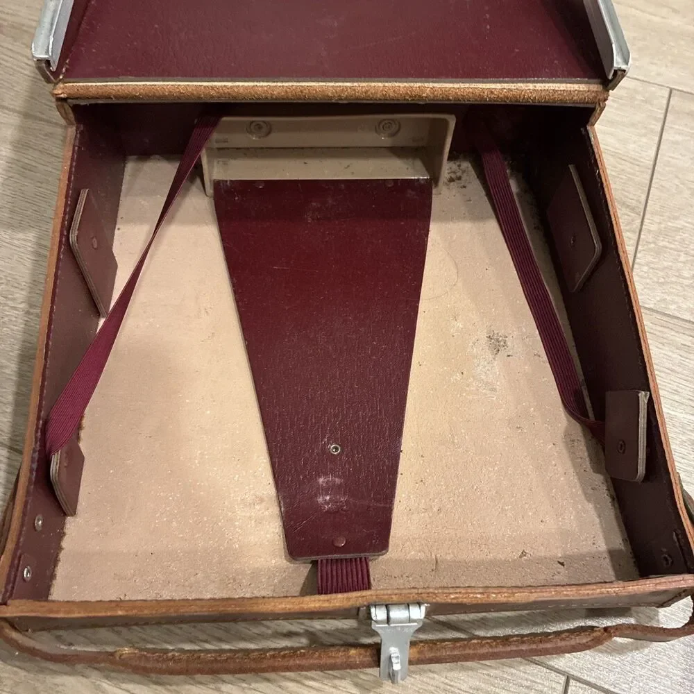 Vintage Polaroid Model J66 Electric Eye Land Camera Kit Original Case UNTESTED